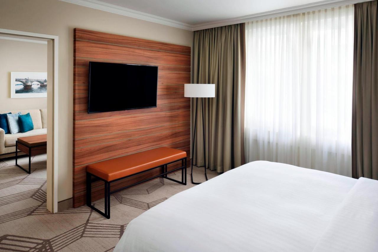 Prague Marriott Hotel Екстериор снимка A bedroom at the Westin Palace, Brussels
